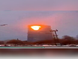 Russia Attack : रशिया 9/11 सारख्या हल्ल्याने हादरला; 6 इमारतींवर हवाई हल्ला Russia Attack : रशिया 9/11 सारख्या हल्ल्याने हादरला; 6 इमारतींवर हवाई हल्ला