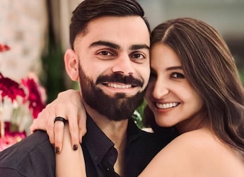 Virat Kohli And Anushka Sharma Enjoy Patty And Fries At Bluey's World - See Pics Virat Kohli And Anushka Sharma Enjoy Patty And Fries At Bluey's World - See Pics