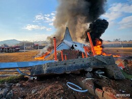 179 Dead, 2 Rescued After Plane Crashes On South Korea Runway 179 Dead, 2 Rescued After Plane Crashes On South Korea Runway