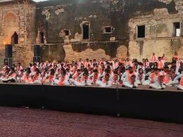 Gwalior Tansen Samaroh 2024: गिनीज बुक ऑफ वर्ल्ड रिकार्ड में दर्ज हुआ तानसेन महोत्सव, 500 से ज्यादा आर्टिस्ट ने दी खास प्रस्तुति