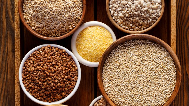 You can easily add multigrain flour to your diet by using it in place of regular atta