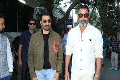 The Deol Moment: Sunny Deol And Bobby Deol Greet Paparazzi Like This The Deol Moment: Sunny Deol And Bobby Deol Greet Paparazzi Like This
