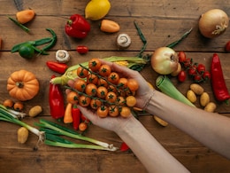 "Walnuts For The Brain, Olives For Ovaries", Nutritionist Recommends Foods That Benefit Specific Body Parts "Walnuts For The Brain, Olives For Ovaries", Nutritionist Recommends Foods That Benefit Specific Body Parts