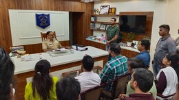 बदलापूरनंतर दिवा हादरलं, भर वर्गात अल्पवयीन विद्यार्थिनीबाबत घडला भयंकर प्रकार