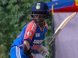 Who Is G Kamalini: 16-Year-Old Bought By Mumbai Indians For Rs 1.6 Crore At WPL 2025 Auction Who Is G Kamalini: 16-Year-Old Bought By Mumbai Indians For Rs 1.6 Crore At WPL 2025 Auction