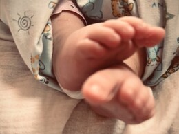 अपनी 5 महीने की बेटी को बॉलीवुड में लॉन्च करने की तैयारी में हैं ऋचा चड्ढा ! ये वीडियो देख फैन्स रह गए हैरान अपनी 5 महीने की बेटी को बॉलीवुड में लॉन्च करने की तैयारी में हैं ऋचा चड्ढा ! ये वीडियो देख फैन्स रह गए हैरान