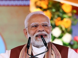 Exclusive : पंतप्रधान मोदींचा पुन्हा महाराष्ट्र फोकस, महायुतीच्या सर्व आमदारांना खास निमंत्रण; कारण काय? Exclusive : पंतप्रधान मोदींचा पुन्हा महाराष्ट्र फोकस, महायुतीच्या सर्व आमदारांना खास निमंत्रण; कारण काय?