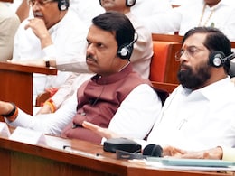 'फडणवीस 2034 पर्यंत मुख्यमंत्री', 'त्या' चर्चेला शिंदेंकडून एका वाक्यात उत्तर, टेन्शन वाढणार! 'फडणवीस 2034 पर्यंत मुख्यमंत्री', 'त्या' चर्चेला शिंदेंकडून एका वाक्यात उत्तर, टेन्शन वाढणार!