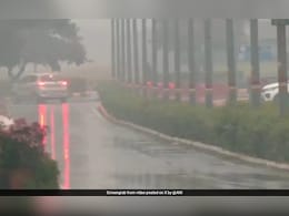 दिल्ली में दिसंबर में 15 वर्ष में सबसे अधिक बारिश, तापमान 14.6 डिग्री सेल्सियस दिल्ली में दिसंबर में 15 वर्ष में सबसे अधिक बारिश, तापमान 14.6 डिग्री सेल्सियस