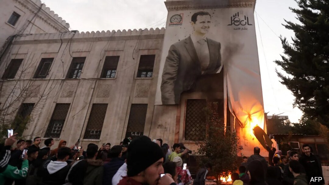 Syria War Live: Assad Gets Russia Asylum, US Wants Him To Be Held Accountable