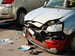 Road Accident : रस्ते अपघात रोखण्यासाठी प्रशासन अलर्टवर; परिवहन मंत्र्यांची मोठी घोषणा Road Accident : रस्ते अपघात रोखण्यासाठी प्रशासन अलर्टवर; परिवहन मंत्र्यांची मोठी घोषणा