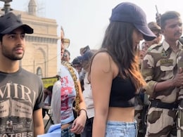 सुहाना खान एंड फैमिली के साथ क्रिसमस वीकेंड मनाकर मुंबई लौटे अगस्त्य नंदा, वायरल वीडियो देख फैंस दे रहे रिएक्शन सुहाना खान एंड फैमिली के साथ क्रिसमस वीकेंड मनाकर मुंबई लौटे अगस्त्य नंदा, वायरल वीडियो देख फैंस दे रहे रिएक्शन