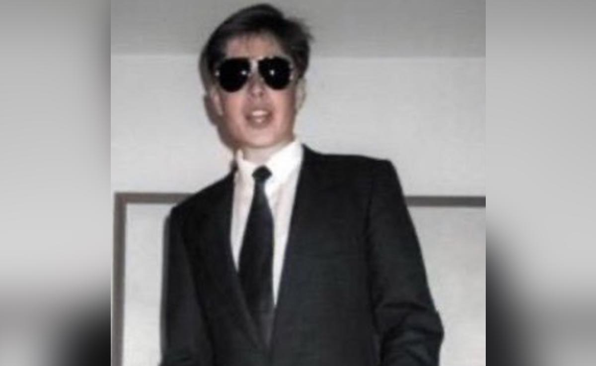 "Couldn't Afford A Second Suit...": Elon Musk's Mother On Throwback Pic From 1990