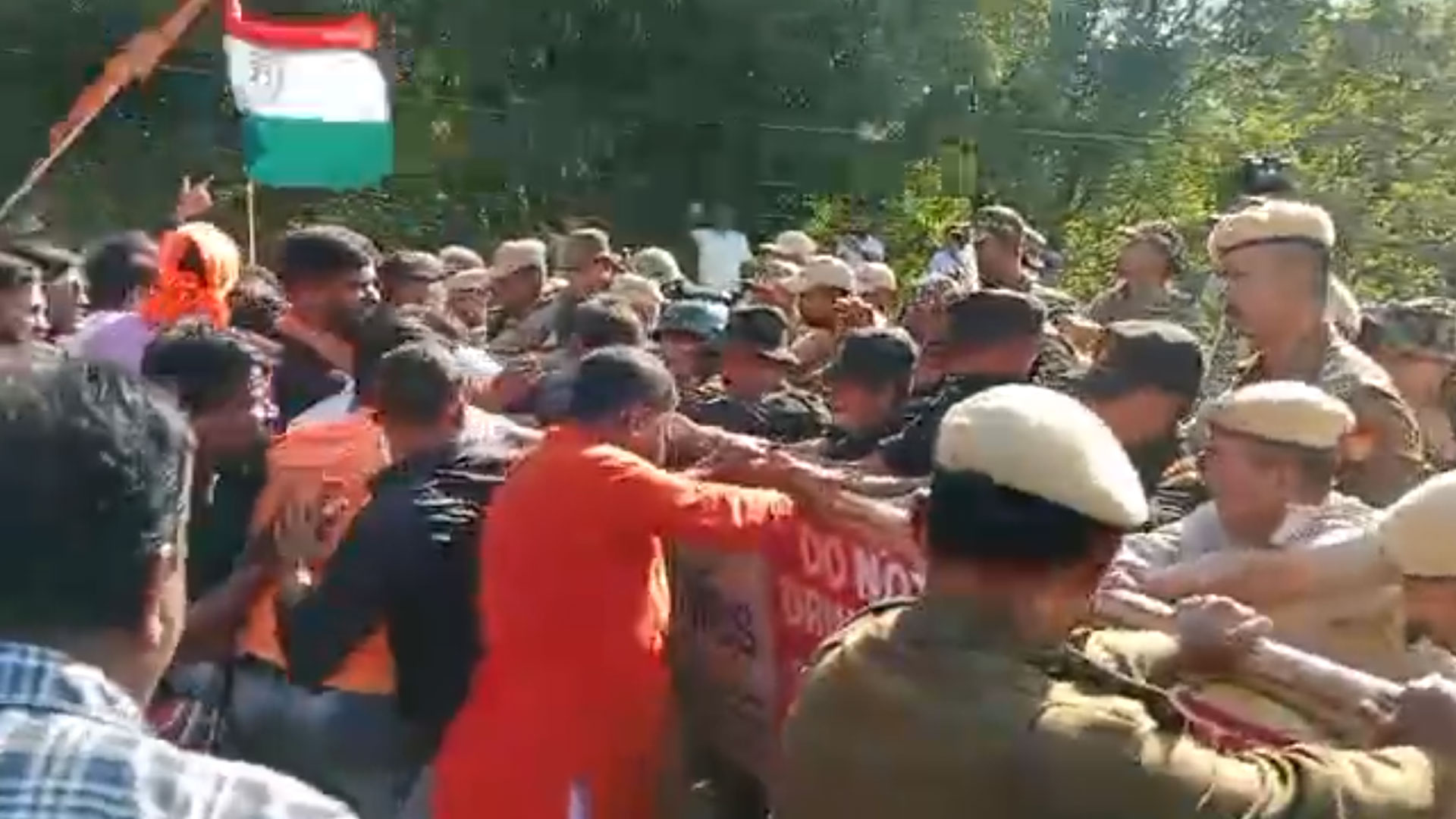 Hindu Priests Arrested In Bangladesh: Massive Protest Near India-Bangladesh Border