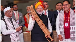 Rajasthan Artist Crafts Sandalwood Sword For PM Modi, Showcasing Maharana Pratap's Valour