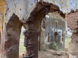 संभल : खंडहर हो चुके बांके ब‍िहारी मंद‍िर पहुंची टीम, पैमाइश शुरू