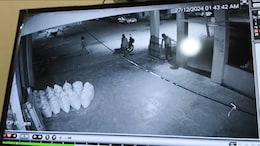 दौसा की महवा मंडी में नकाबपोश चोरों का आतंक, एक रात में 7 दुकानों में लाखों की चोरी; वारदात CCTV कैद