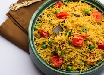 How To Make Healthy Green Chana Pulao - A Must-Try Recipe This Winter! How To Make Healthy Green Chana Pulao - A Must-Try Recipe This Winter!