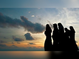 Iranian Lawmakers Seek To Impose Stricter Hijab Penalties: Report Iranian Lawmakers Seek To Impose Stricter Hijab Penalties: Report