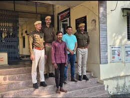 मेला घूमने आई महिला की प्रेमी ने गला दबाकर की हत्या, 20 दिन बाद पुलिस ने किया मामले का खुलासा मेला घूमने आई महिला की प्रेमी ने गला दबाकर की हत्या, 20 दिन बाद पुलिस ने किया मामले का खुलासा