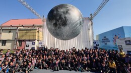 Massive Moon Replica At IIT's Science Festival Wins Praise From ISRO Chief