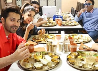 Varun Dhawan Enjoys A Scrumptious Gujarati Thali In Ahmedabad - See Post Varun Dhawan Enjoys A Scrumptious Gujarati Thali In Ahmedabad - See Post