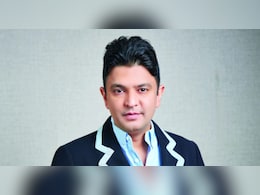 देवेंद्र फडणवीस के भव्य शपथ ग्रहण समारोह में भूषण कुमार होंगे शामिल देवेंद्र फडणवीस के भव्य शपथ ग्रहण समारोह में भूषण कुमार होंगे शामिल