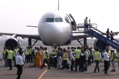 IndiGo A320 Completes First Commercial Test Landing At Navi Mumbai Airport IndiGo A320 Completes First Commercial Test Landing At Navi Mumbai Airport