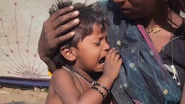 खुले आसमान में ठंड से ठिठुरते लोग ! बेतवा के 'मजबूरों' की परवाह किसी को क्यों नहीं&nbsp;&nbsp;?