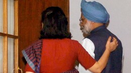 क्या हुआ था उस दिन, कैसे सोनिया गांधी ने अचानक मनमोहन सिंह को PM बनाया, जानिए पूरा किस्सा