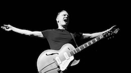 Bryan Adams Enjoys Vada Pav In Mumbai, Says It's The "Most Delicious Vegan Street Dish"