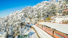 8 Places In India Where You Can Enjoy Snowfall This Winter
