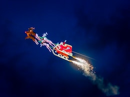 Santa's Speed On Christmas Eve - And What It Would Do To Rudolph's Nose Santa's Speed On Christmas Eve - And What It Would Do To Rudolph's Nose