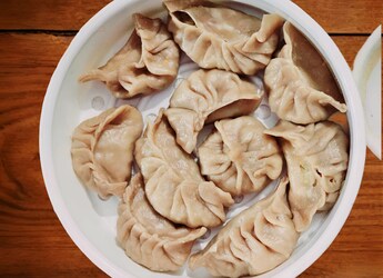 5 Easy Ways To Turn Momos Into Your Guilt-Free Weight Loss Snack 5 Easy Ways To Turn Momos Into Your Guilt-Free Weight Loss Snack