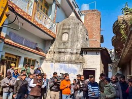 संभल में मिले प्राचीन शिव मंदिर की उम्र जानने के लिए होगी कार्बन डेटिंग, शुक्रवार से काम शुरू करेगी ASI की टीम