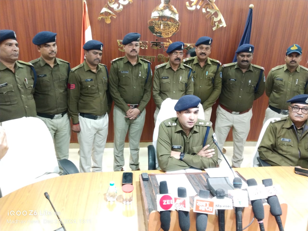 चंद दिनों में पुलिस ने सुलझाया मामला चंद दिनों में पुलिस ने सुलझाया मामला
