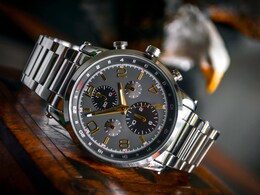 Calvin Klein की एनालॉग घड़ियां लेने का कर रहे हैं प्‍लान, तो ये लेख एक बार पढ़ लें