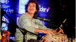 Zakir Hussain: महज 12 साल की उम्र में तबला बजाकर सबके चहेते बन गए थे जाकिर हुसैन, इनाम में जीते थे इतने रुपये