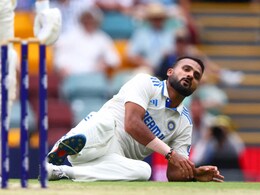Akash Deep Saves Boundary But Australia Still Get 4 Runs During 3rd Test - Video Goes Viral