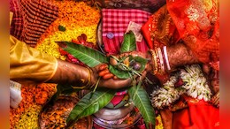 लग्नाची पत्रिका नव्हे, धोक्याची घंटा! लिंकवर क्लिक करताच फोनचा ताबा जातो गुन्हेगारांकडे!