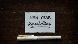 Happy New Year 2025: नए साल में कामयाबी पाना चाहते, तो अपना लें&nbsp;ये 6&nbsp;आदतें... खुशहाल बन जाएगा जीवन