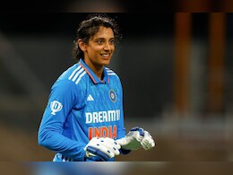 ICC रैंकिंग में स्मृति मंधाना का जलवा, वनडे में दूसरे तो टी20 में तीसरे स्थान पर पहुंची, जानें बाकी भारतीय खिलाड़ियों का हाल