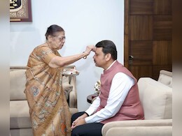 Devendra Fadnavis' Name Surprise On Maharashtra Oath Ceremony Invite Devendra Fadnavis' Name Surprise On Maharashtra Oath Ceremony Invite