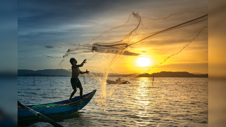 भारत में पहली डिजिटल समुद्री मत्स्य पालन जनगणना शुरू, 12 लाख मछुआरे परिवार होंगे शामिल भारत में पहली डिजिटल समुद्री मत्स्य पालन जनगणना शुरू, 12 लाख मछुआरे परिवार होंगे शामिल
