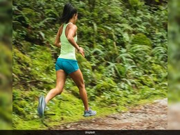 Running In These Shoes? You May Be Increasing Your Injury Risk Running In These Shoes? You May Be Increasing Your Injury Risk