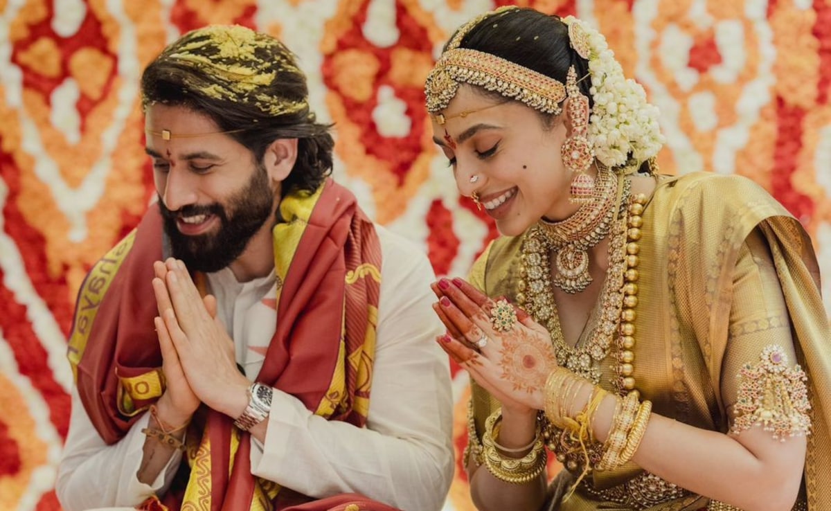 शादी के बंधन में बंधे नागा चैतन्य और शोभिता धुलिपाला, कपल की पहली फोटो आई  सामने | naga chaitanya sobhita dhulipala wedding first photo