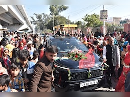 Rajasthan: पिता लोगों के प्रेस करते कपड़े, बेटा बना आर्मी ऑफिसर; वर्दी में घर पहुंचे बेटे का ढोल नगाड़ों से स्वागत