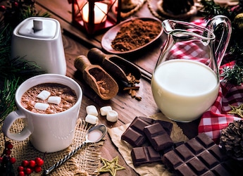 Hot Cocoa vs Hot Chocolate: What's The Difference Between These Winter Beverages