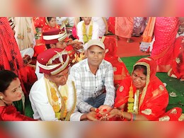 हिड़मा के गढ़ में तैनात CRPF के जवान ने नक्सल पीड़ित युवती से रचाई शादी, सरकारी आयोजन में दोनों ने लिए फेरे 