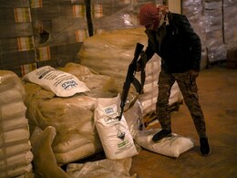 154 करोड़ 55 लाख रुपये के ड्रग्स जब्त, भारत पाक सीमा पर 467 कार्रवाई, तस्करों के नेटवर्क ध्वस्त करने की तैयारी 154 करोड़ 55 लाख रुपये के ड्रग्स जब्त, भारत पाक सीमा पर 467 कार्रवाई, तस्करों के नेटवर्क ध्वस्त करने की तैयारी